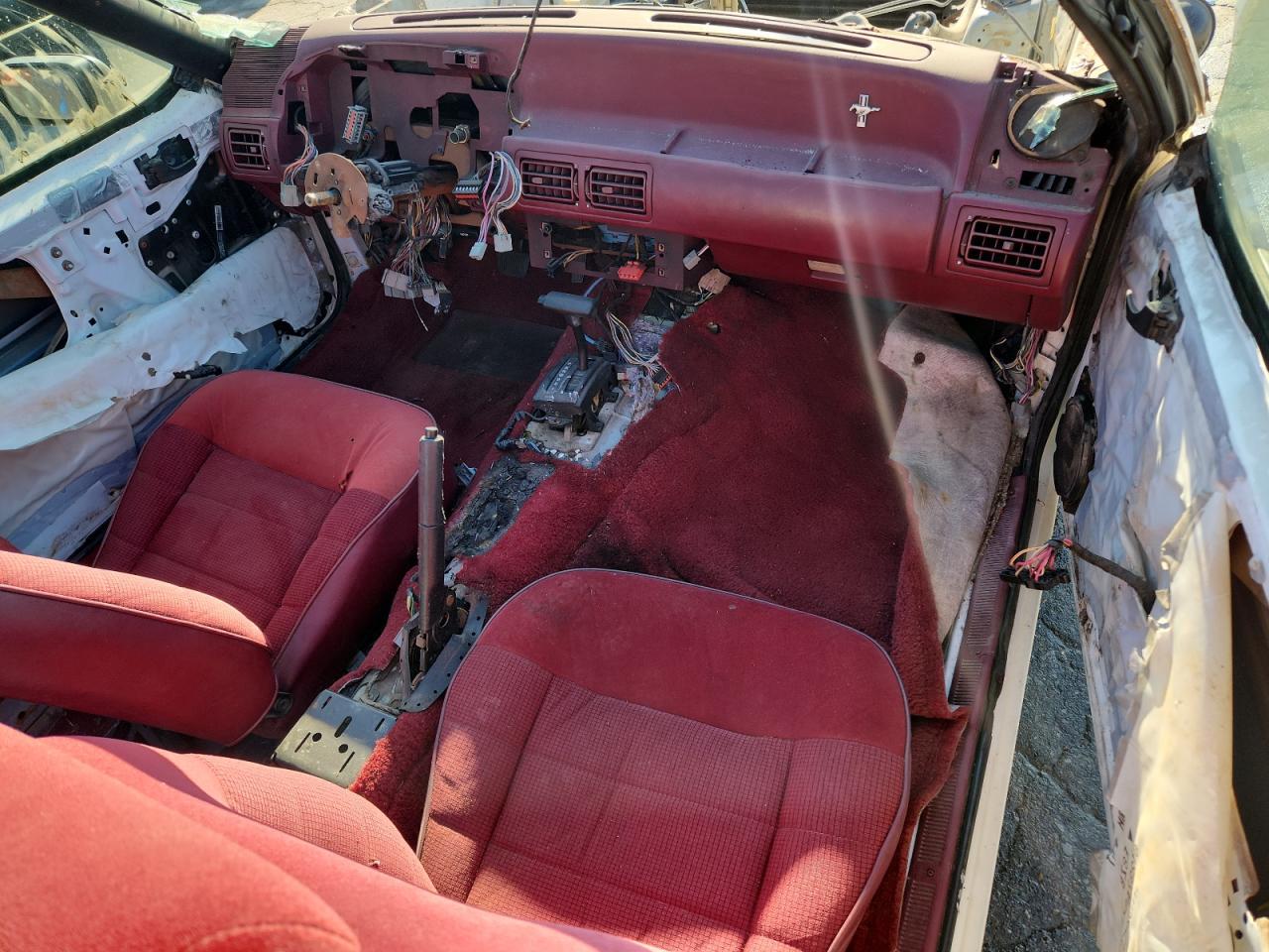 1993 FORD MUSTANG