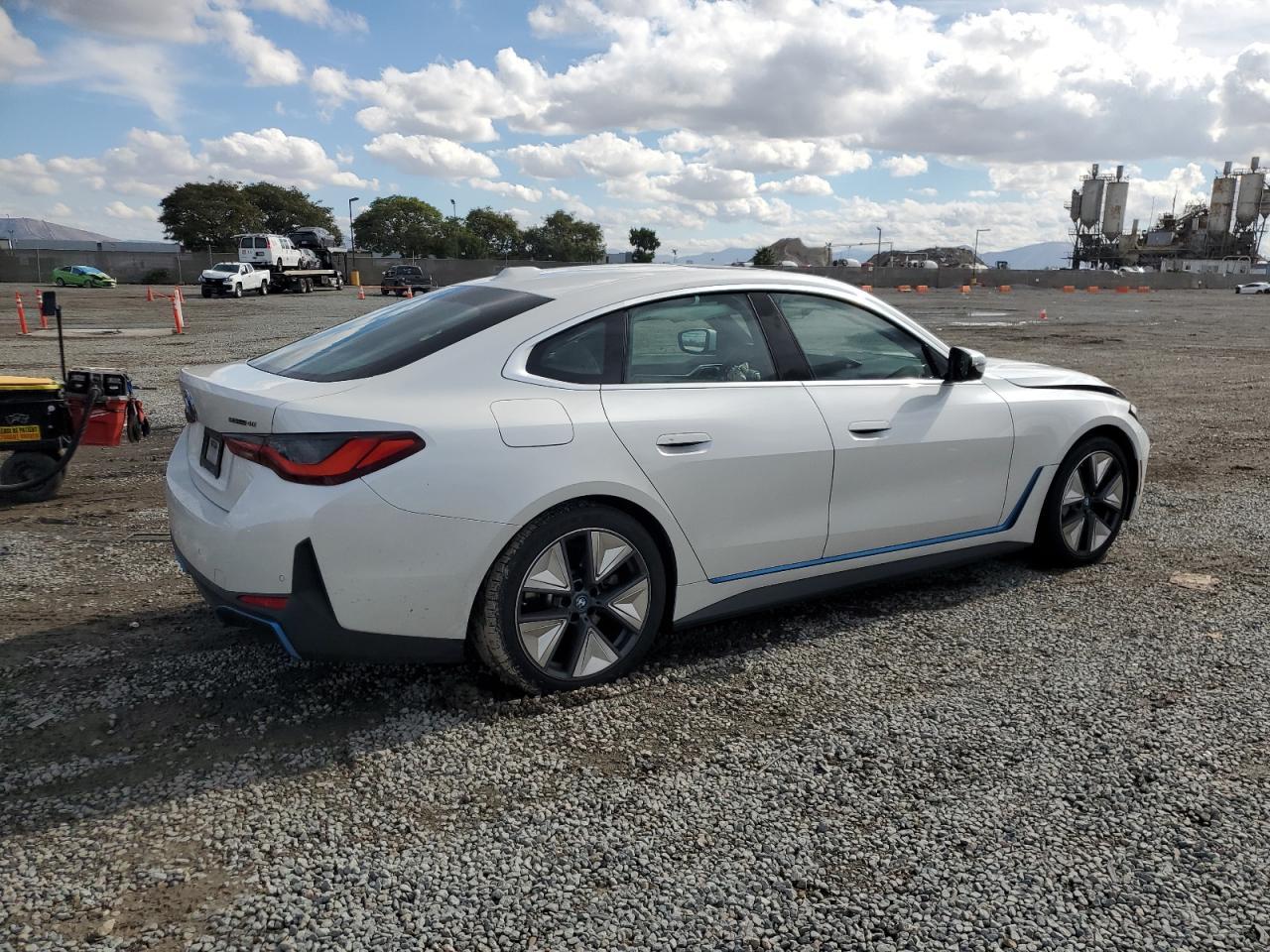 2023 BMW i4
