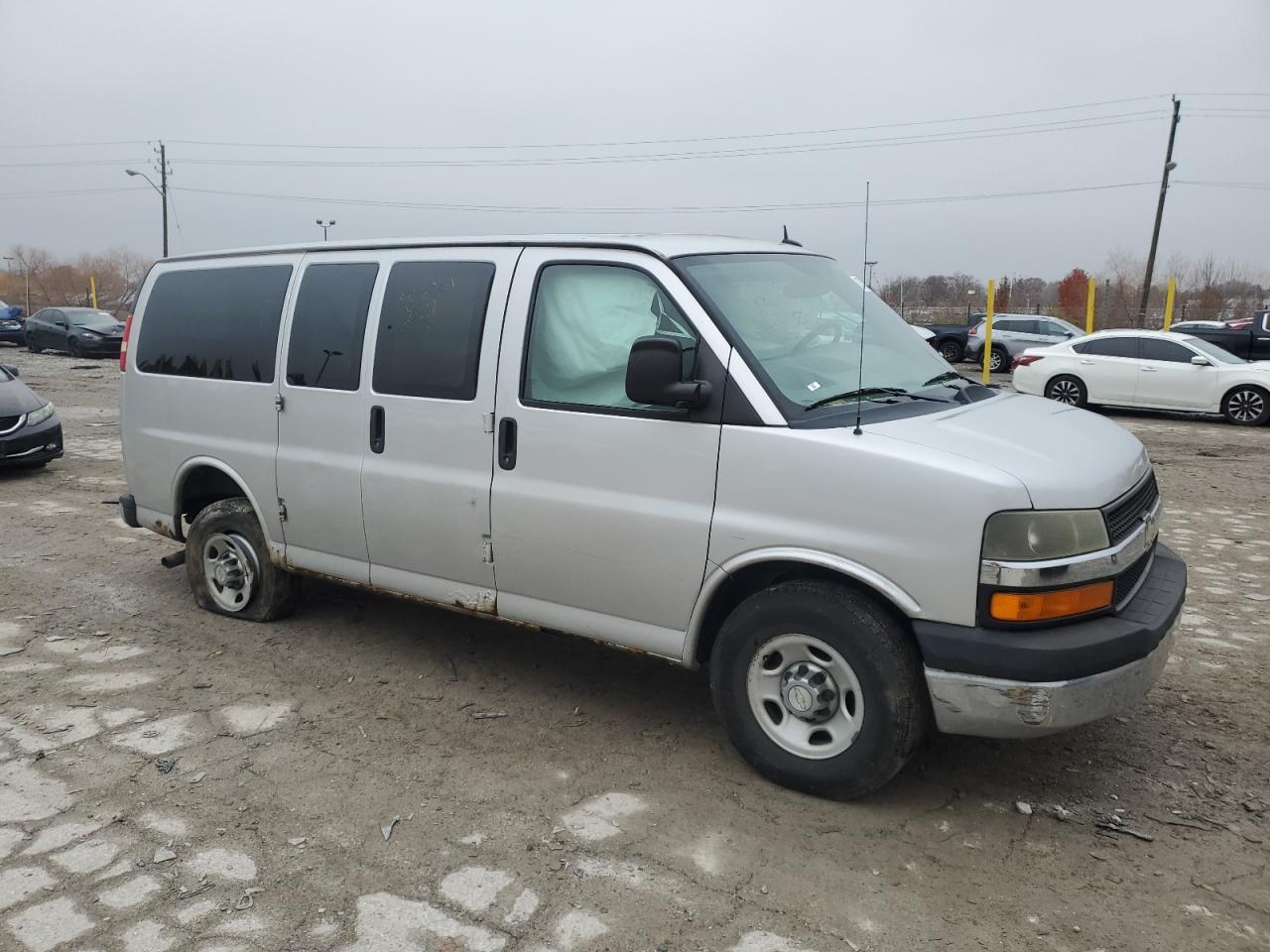 2011 CHEVROLET EXPRESS 2500