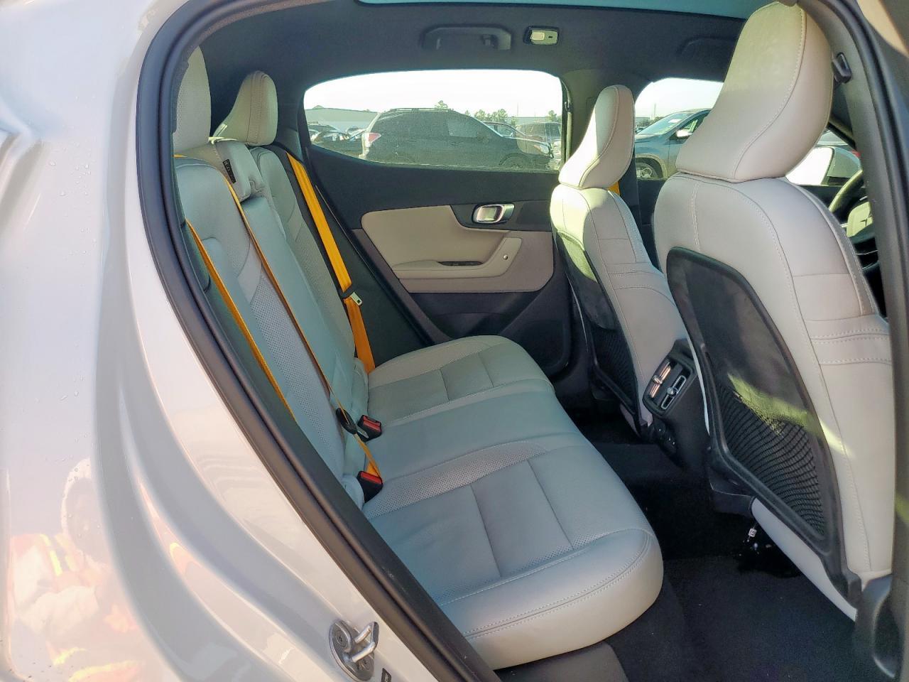 2023 POLESTAR 2