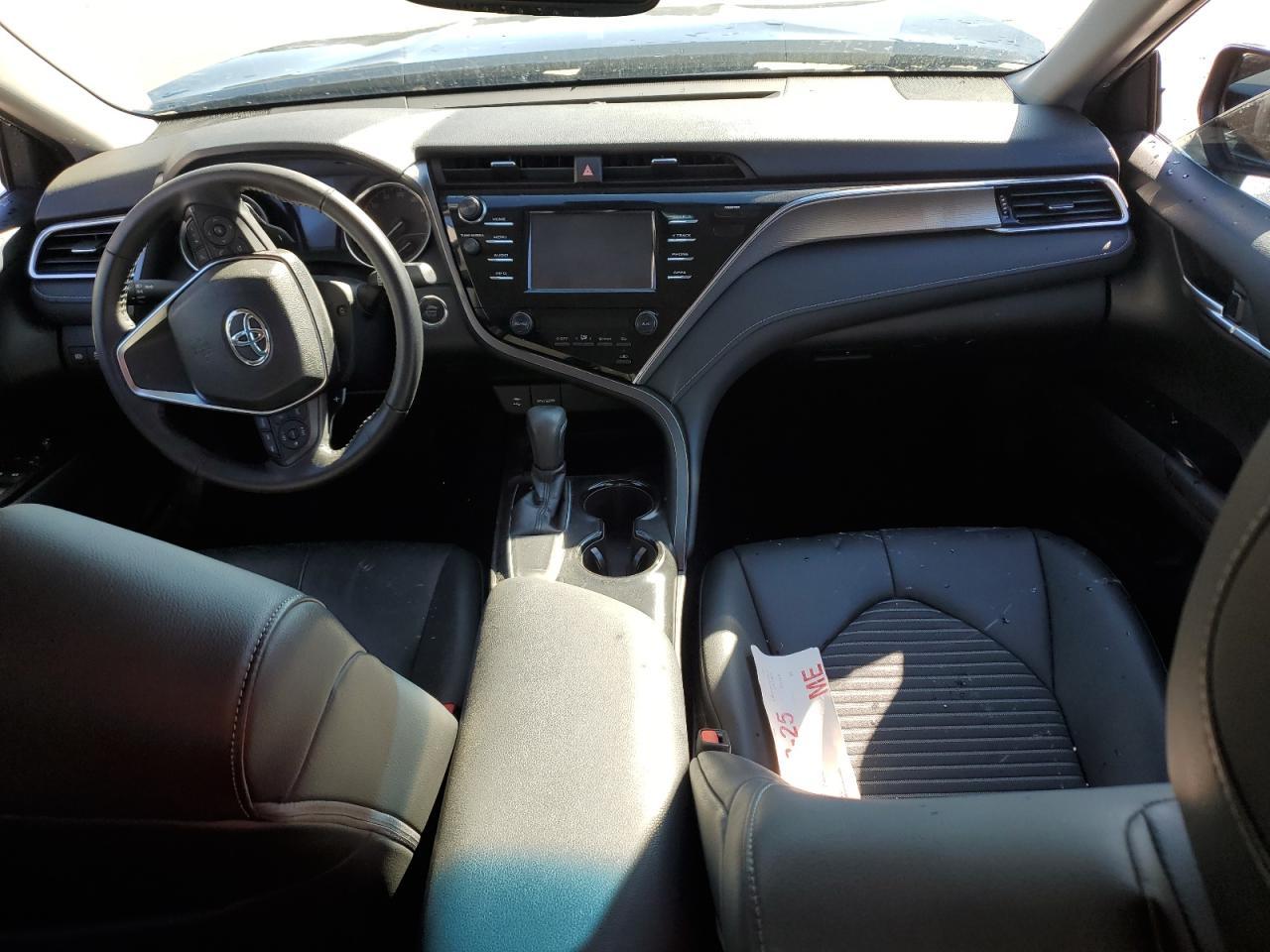 2018 TOYOTA CAMRY
