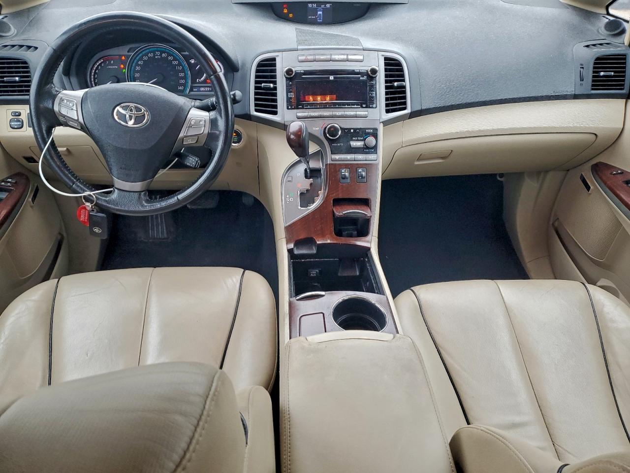 2010 TOYOTA VENZA