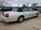 2003 LINCOLN Town Car