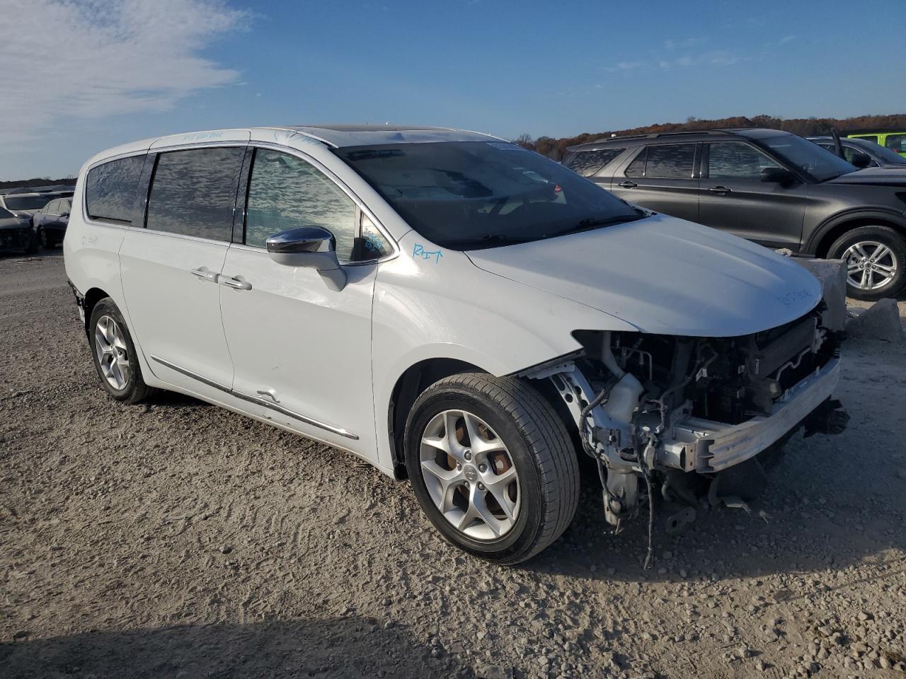 2020 CHRYSLER Pacifica