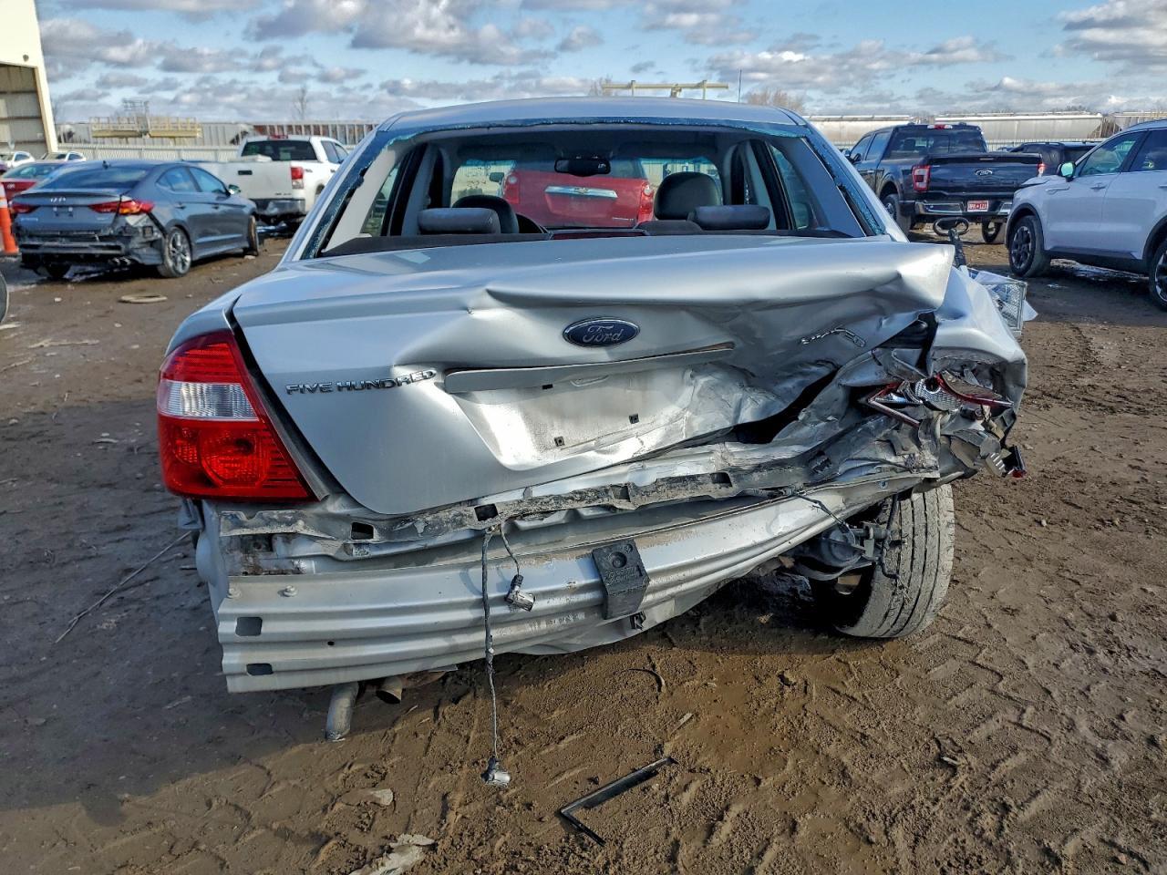 2005 FORD Five Hundred