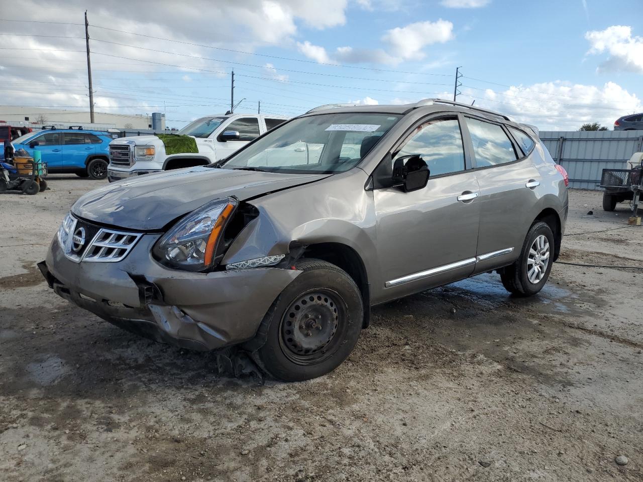 2014 NISSAN ROGUE