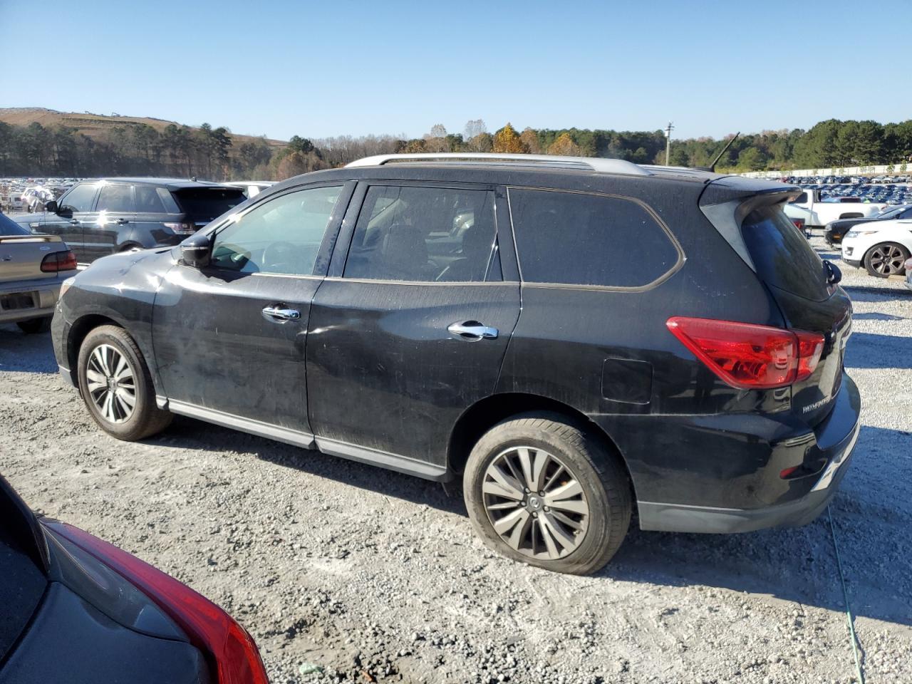 2018 NISSAN PATHFINDER