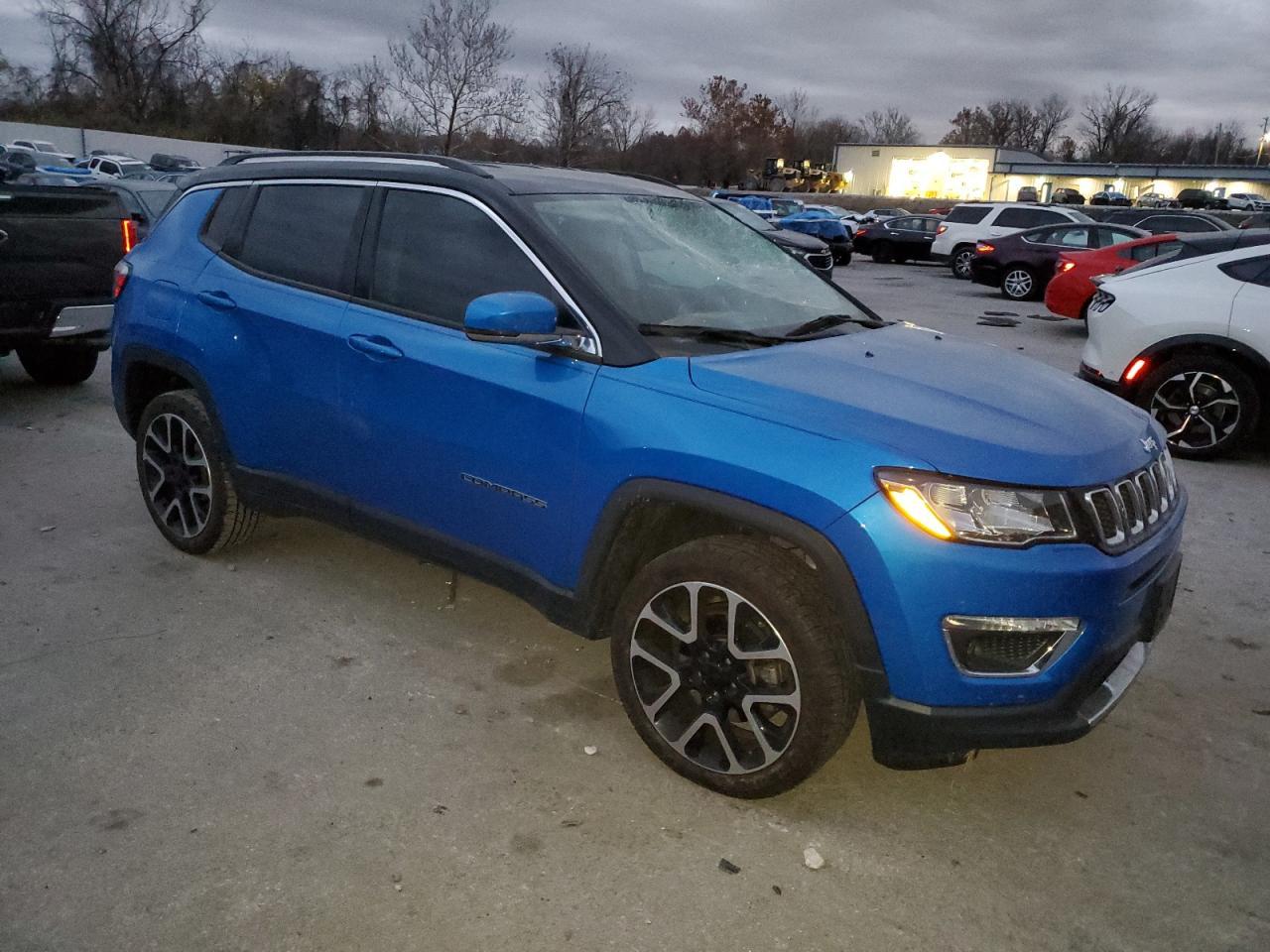 2018 JEEP Compass