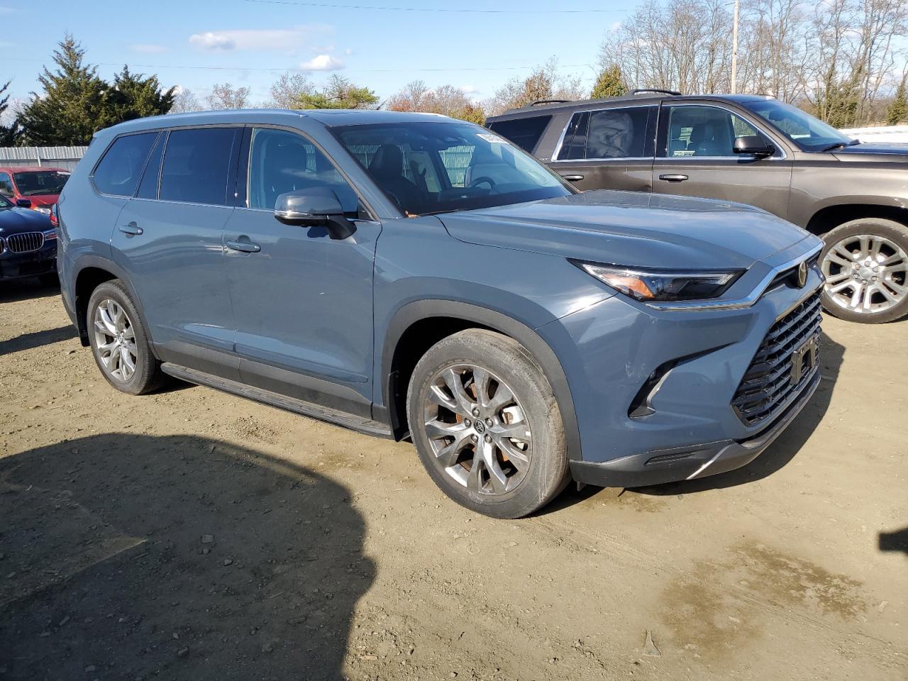 2025 TOYOTA HIGHLANDER