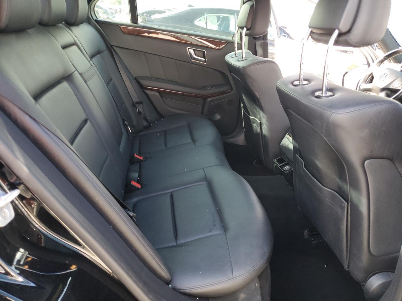 2011 MERCEDES-BENZ E-Class