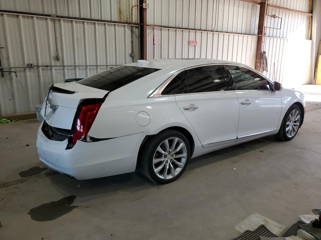 2017 CADILLAC XTS