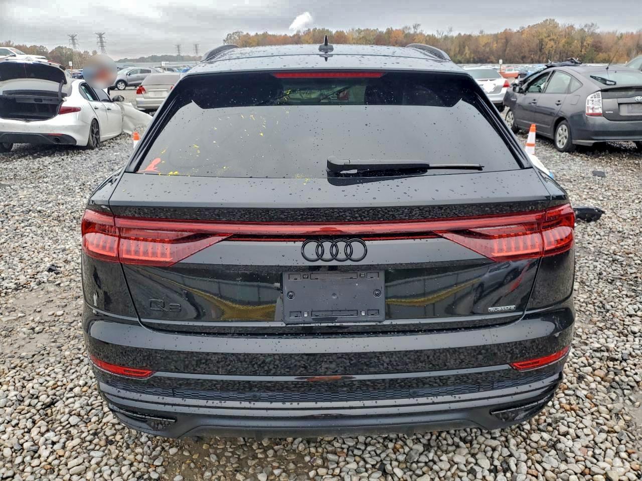 2023 AUDI Q8