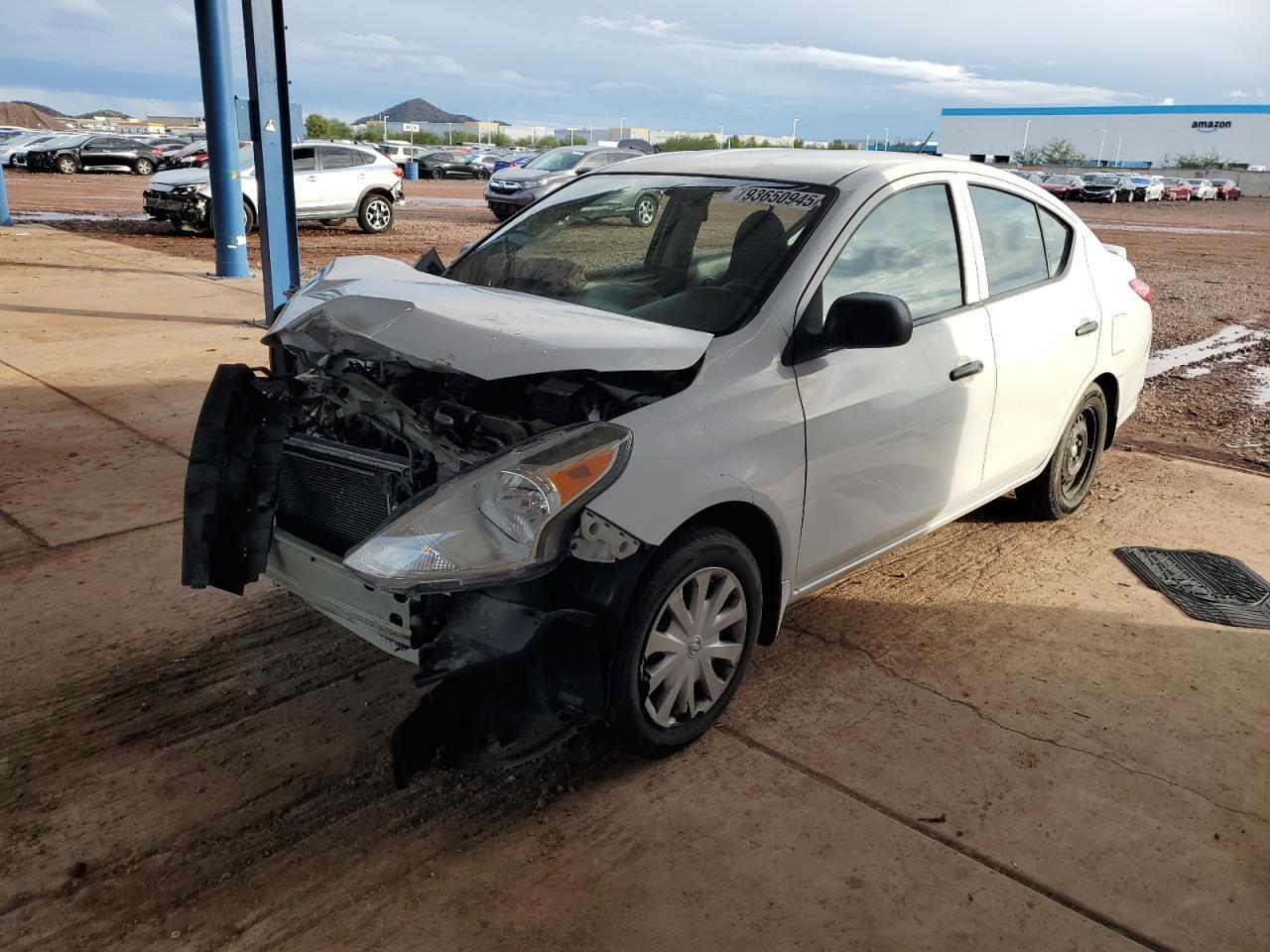 2015 NISSAN VERSA