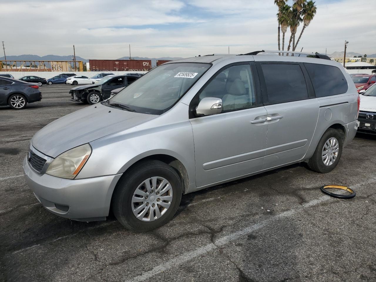 2012 KIA SEDONA