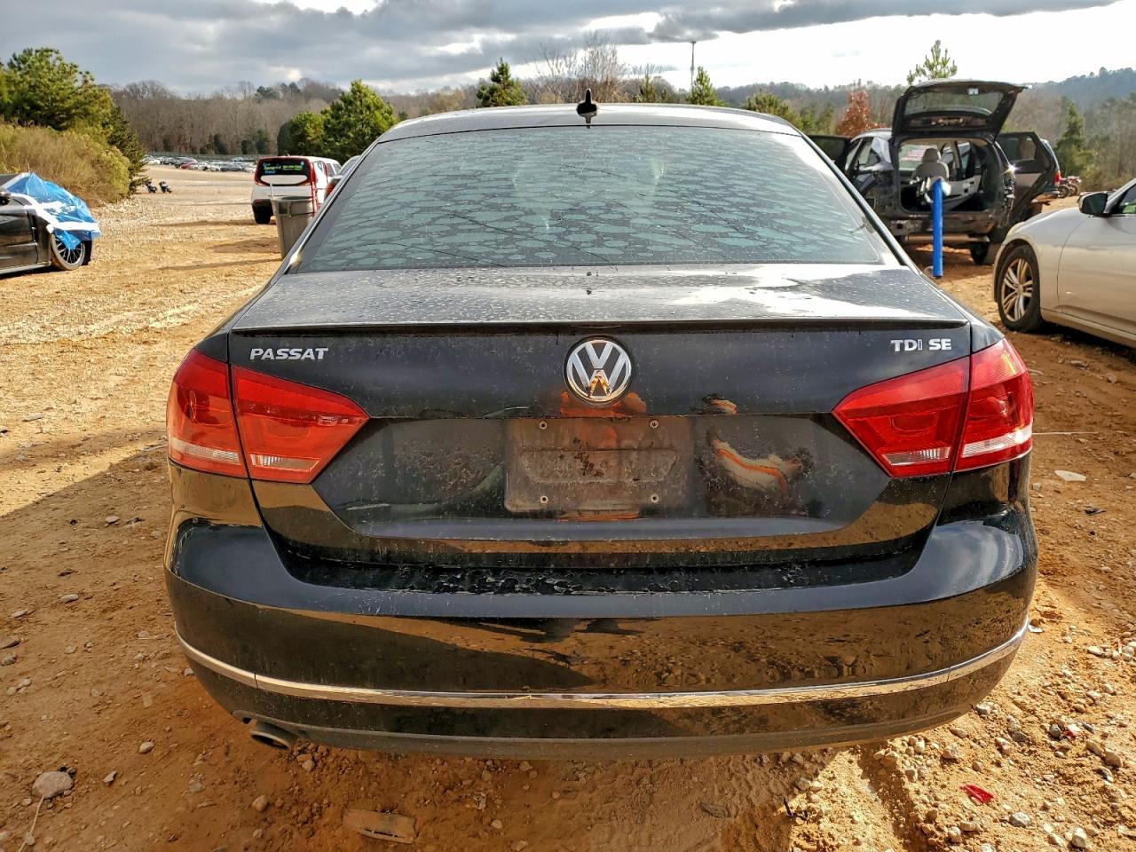 2015 VOLKSWAGEN Passat