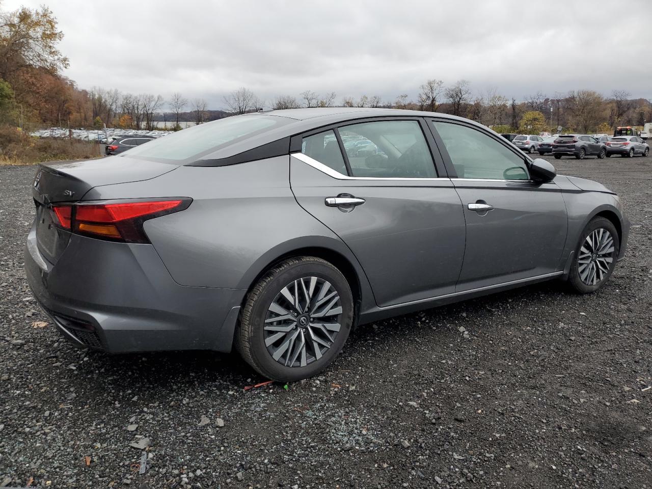 2024 NISSAN ALTIMA