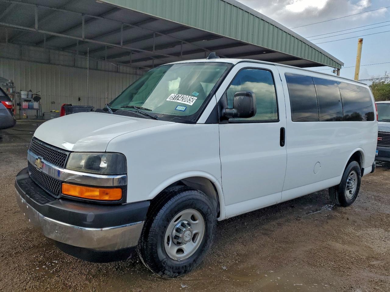 2017 CHEVROLET EXPRESS 2500