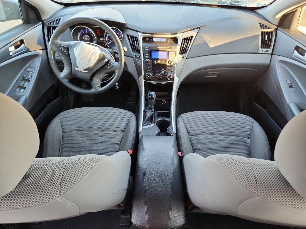 2013 HYUNDAI SONATA