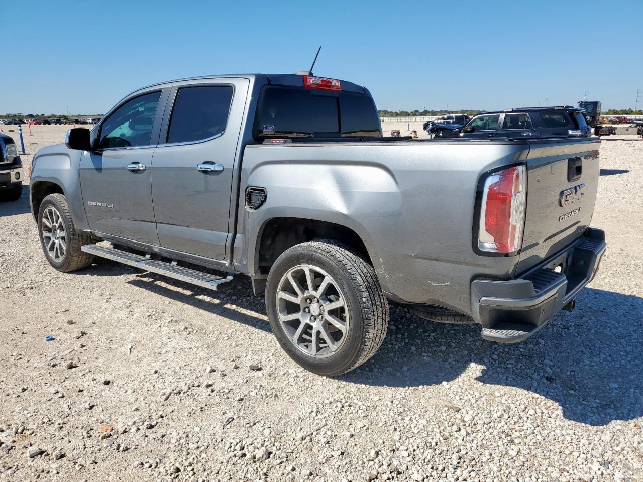 2022 GMC CANYON
