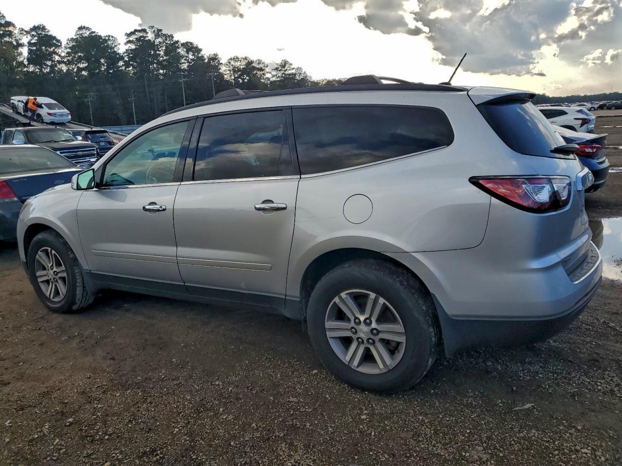 2015 CHEVROLET TRAVERSE