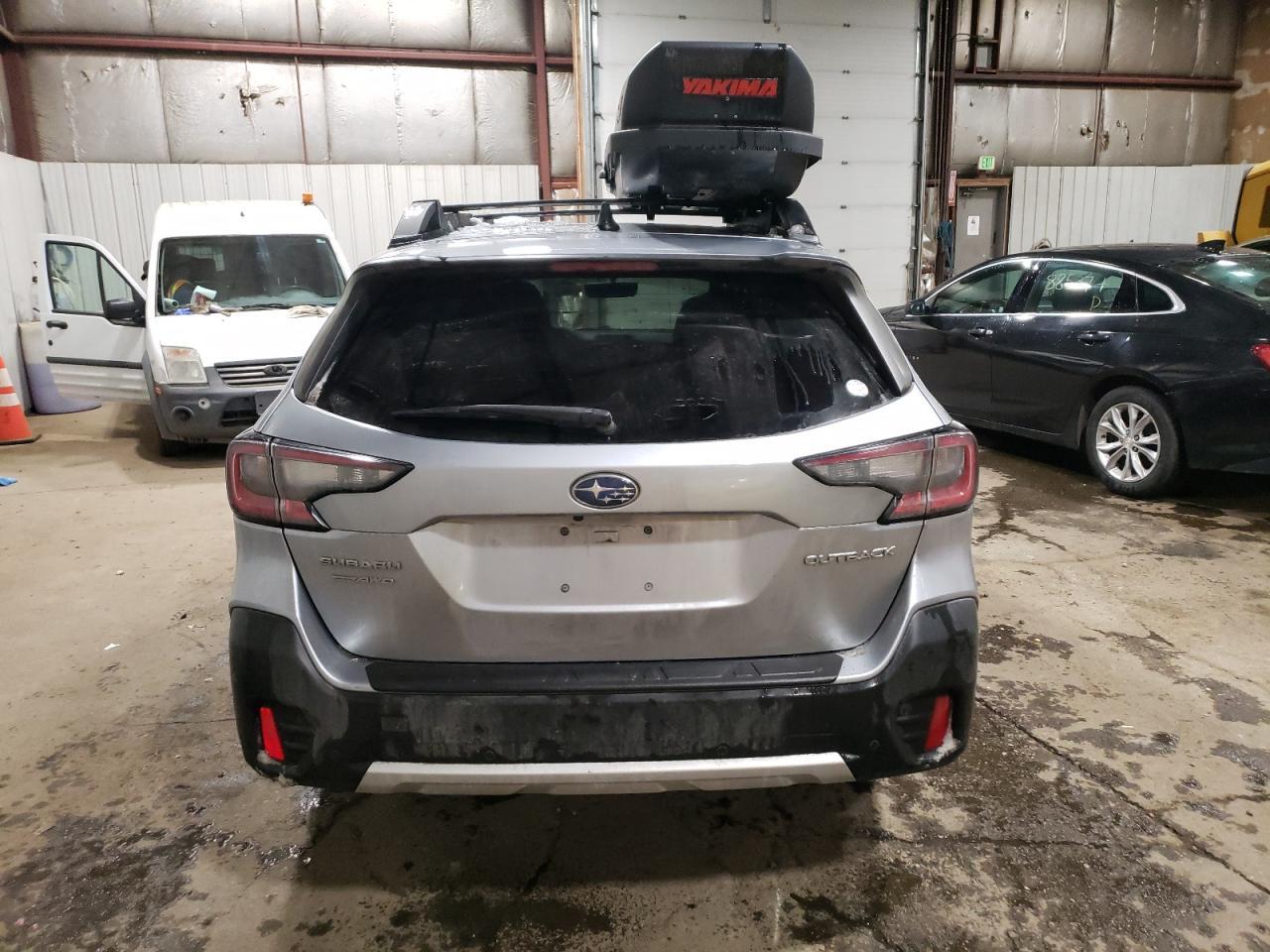 2020 SUBARU Outback