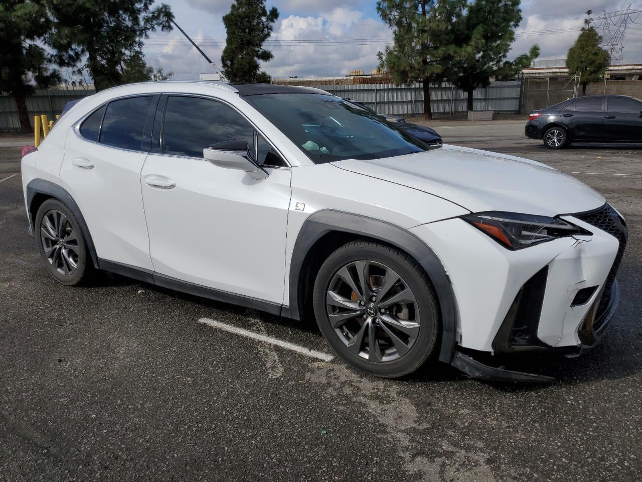 2019 LEXUS UX 200
