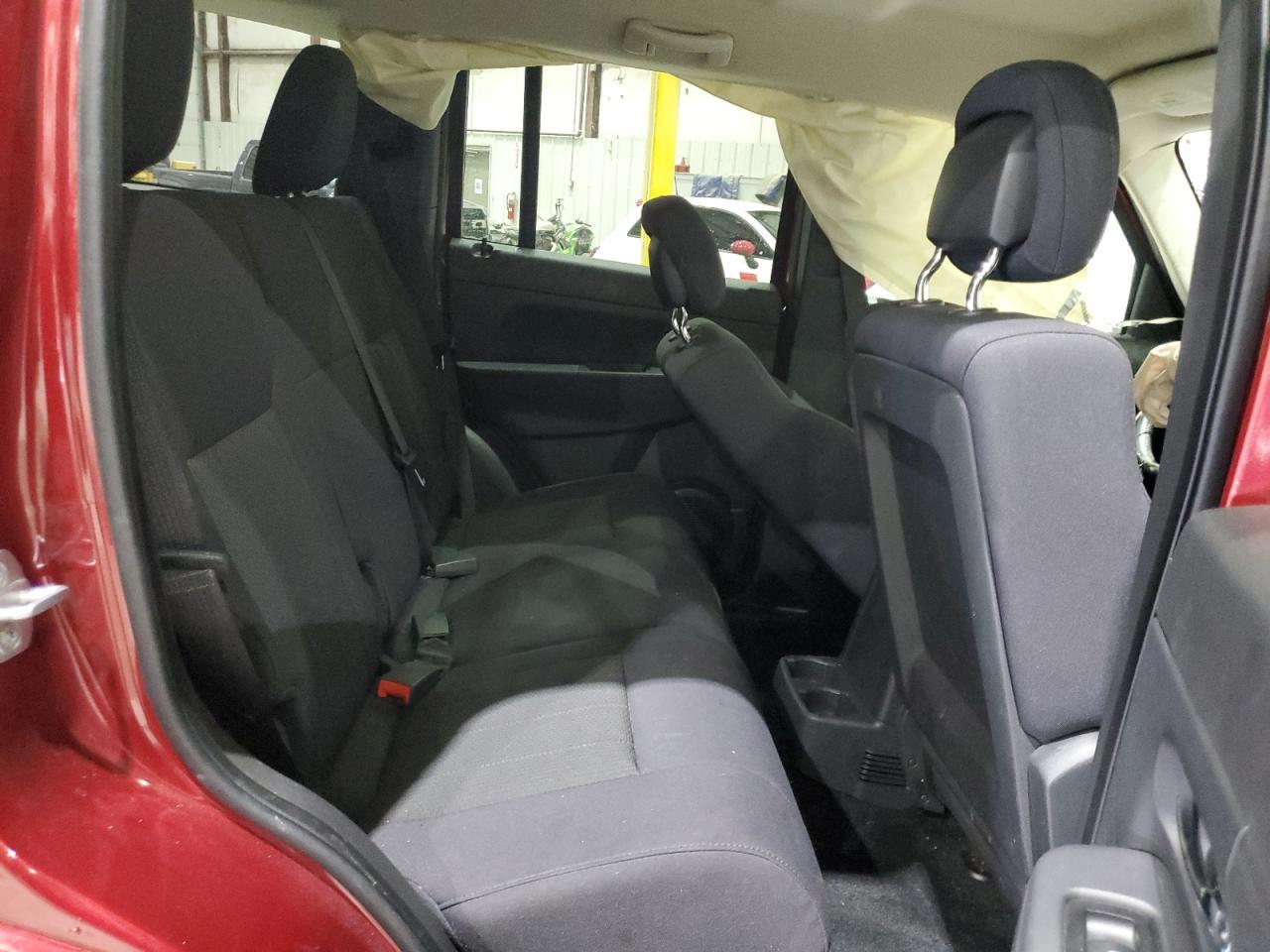 2011 JEEP Liberty