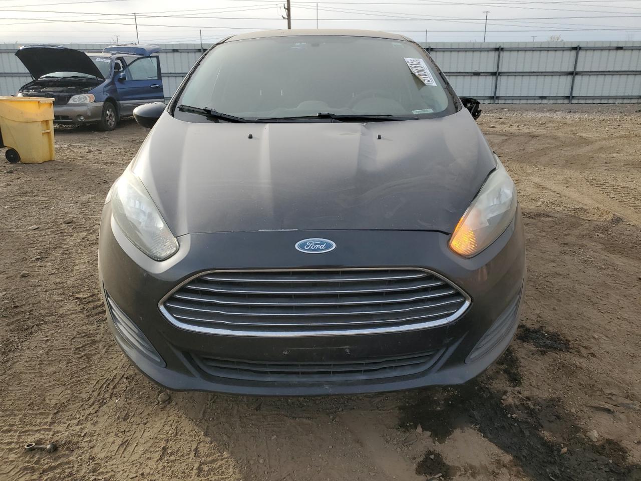 2015 FORD Fiesta