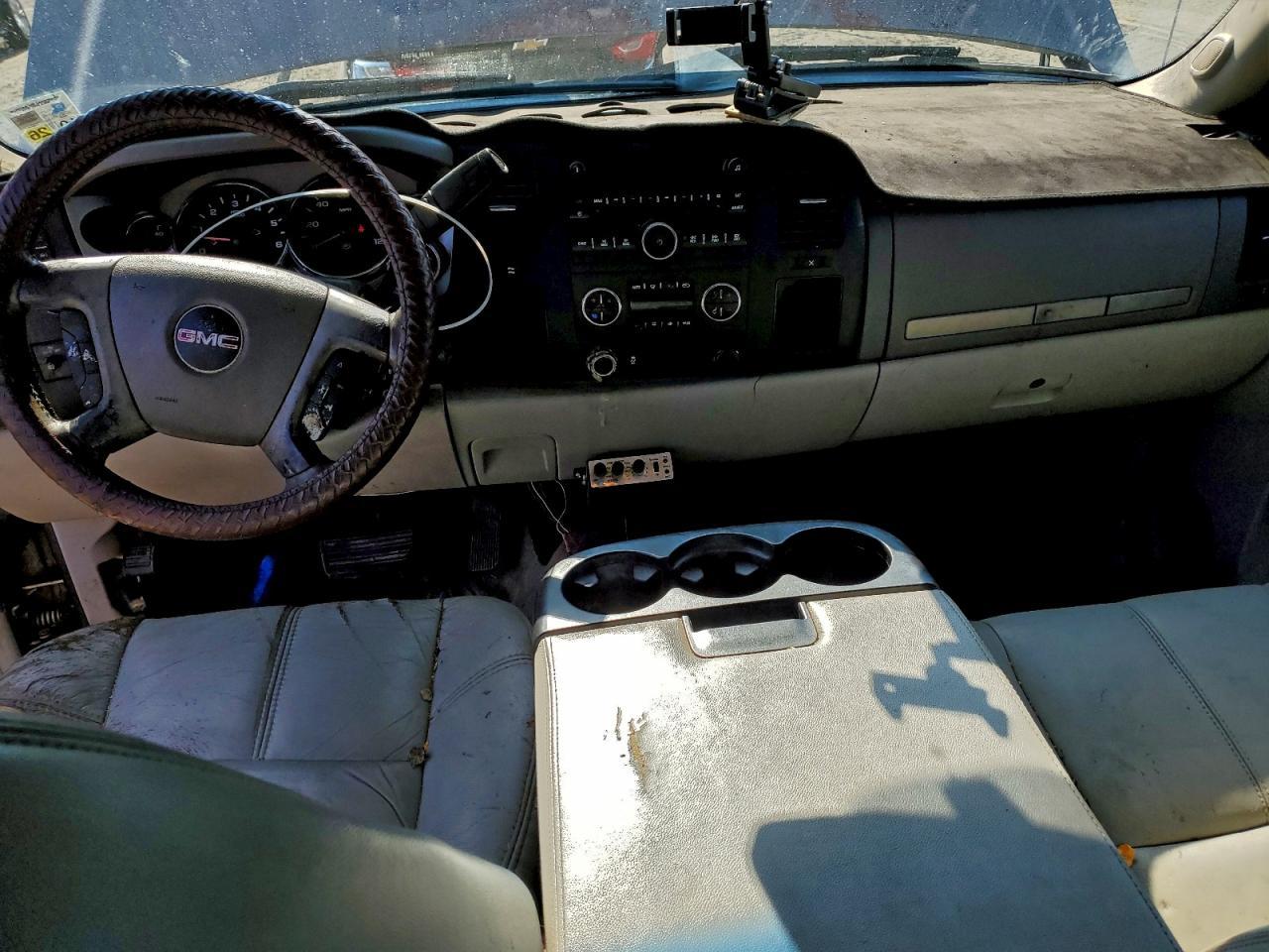 2013 GMC Sierra