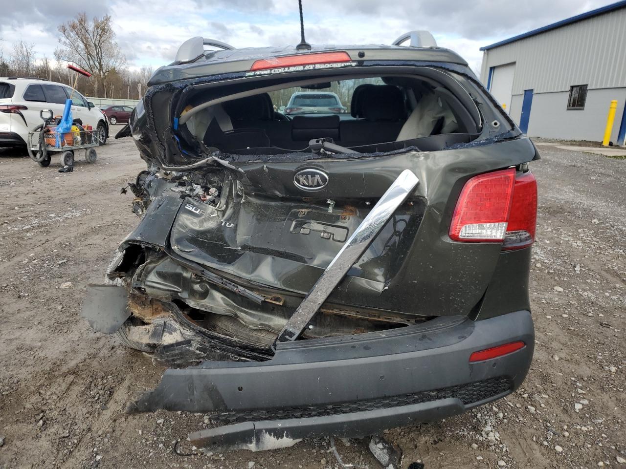 2011 KIA SORENTO