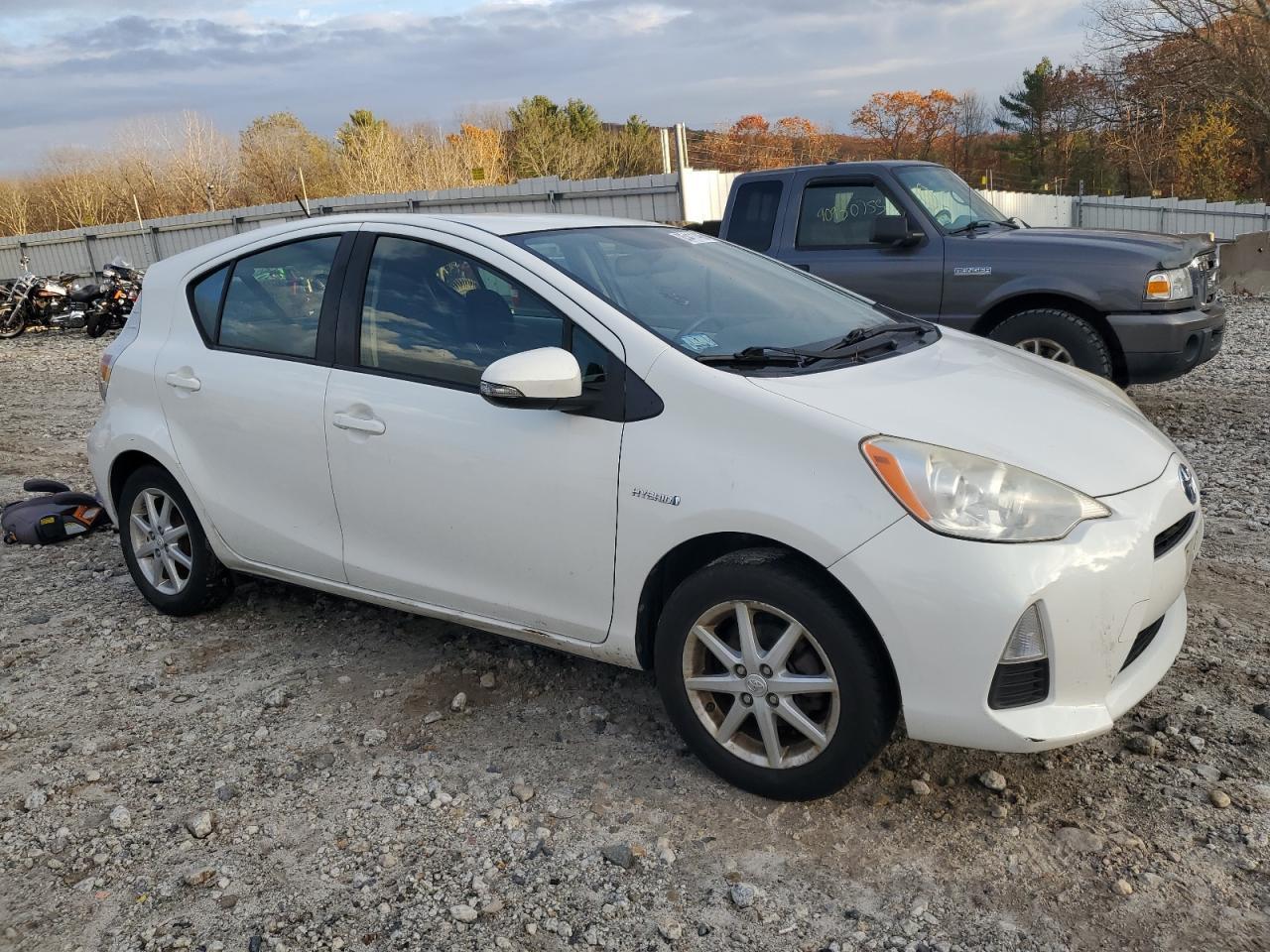 2012 TOYOTA Prius c