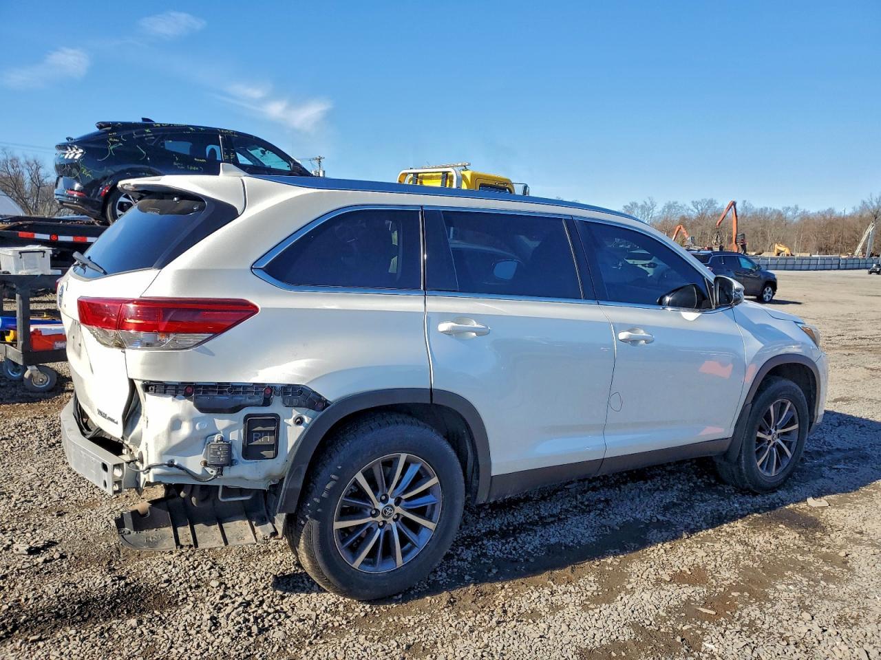 2019 TOYOTA HIGHLANDER