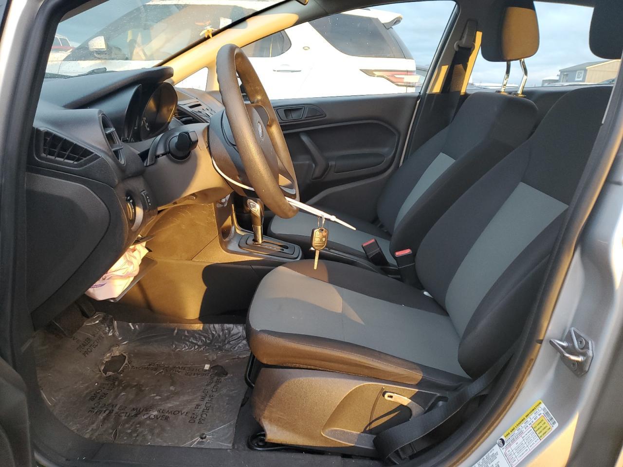 2017 FORD Fiesta