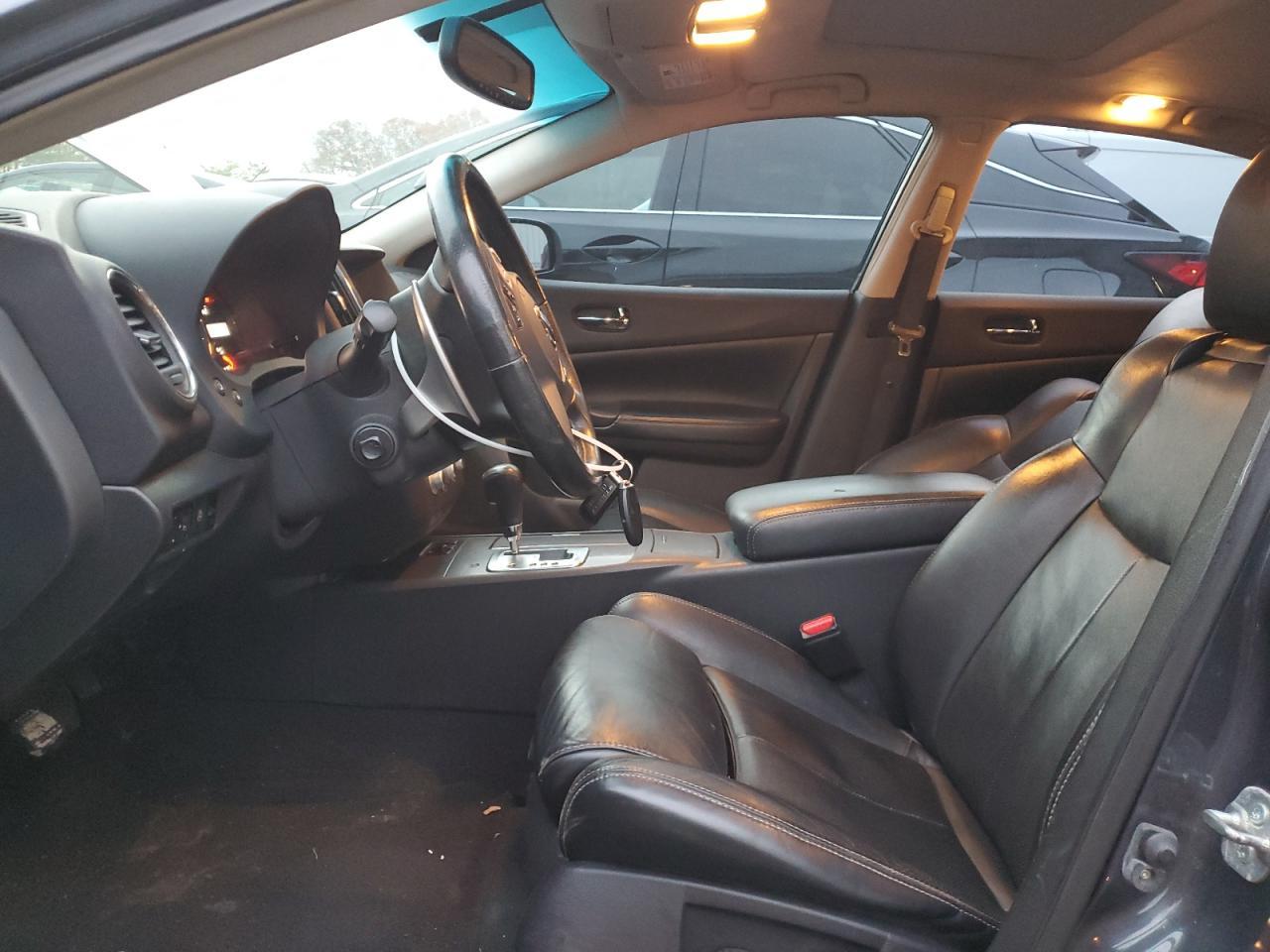 2013 NISSAN Maxima