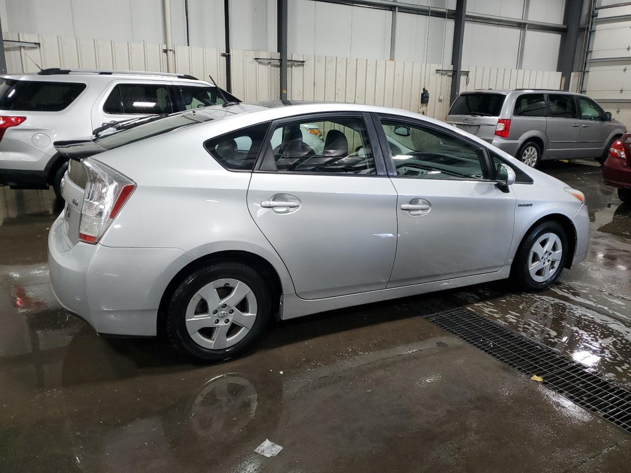 2010 TOYOTA PRIUS