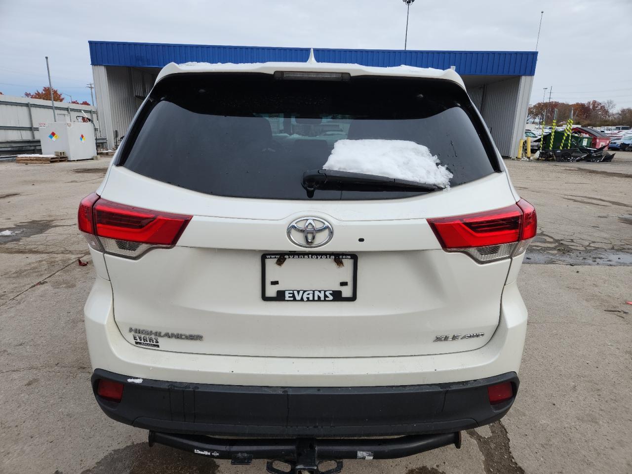 2019 TOYOTA HIGHLANDER