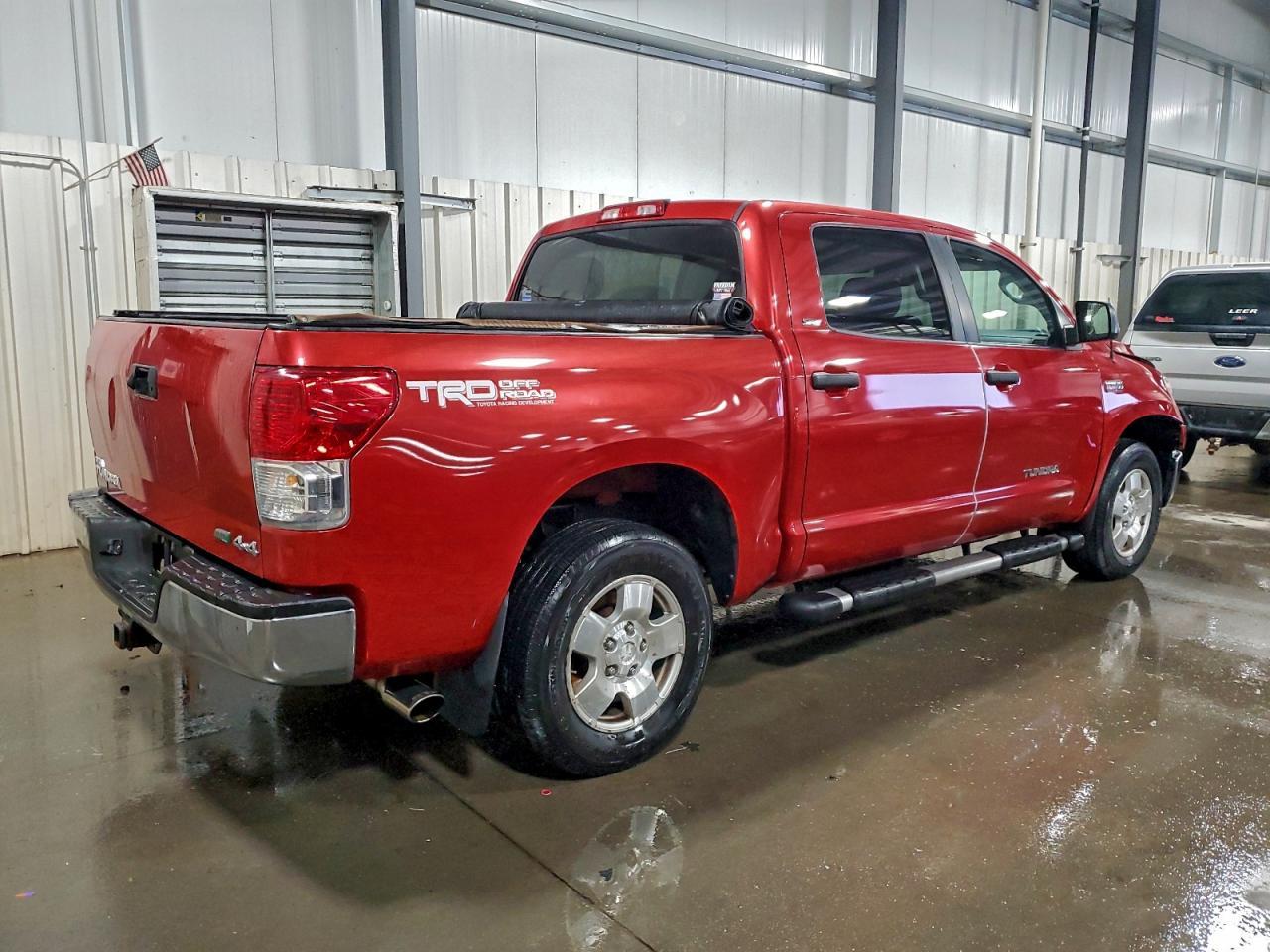 2011 TOYOTA TUNDRA