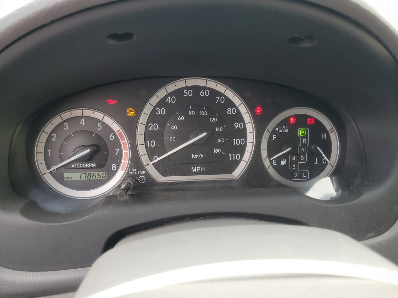 2006 TOYOTA SIENNA
