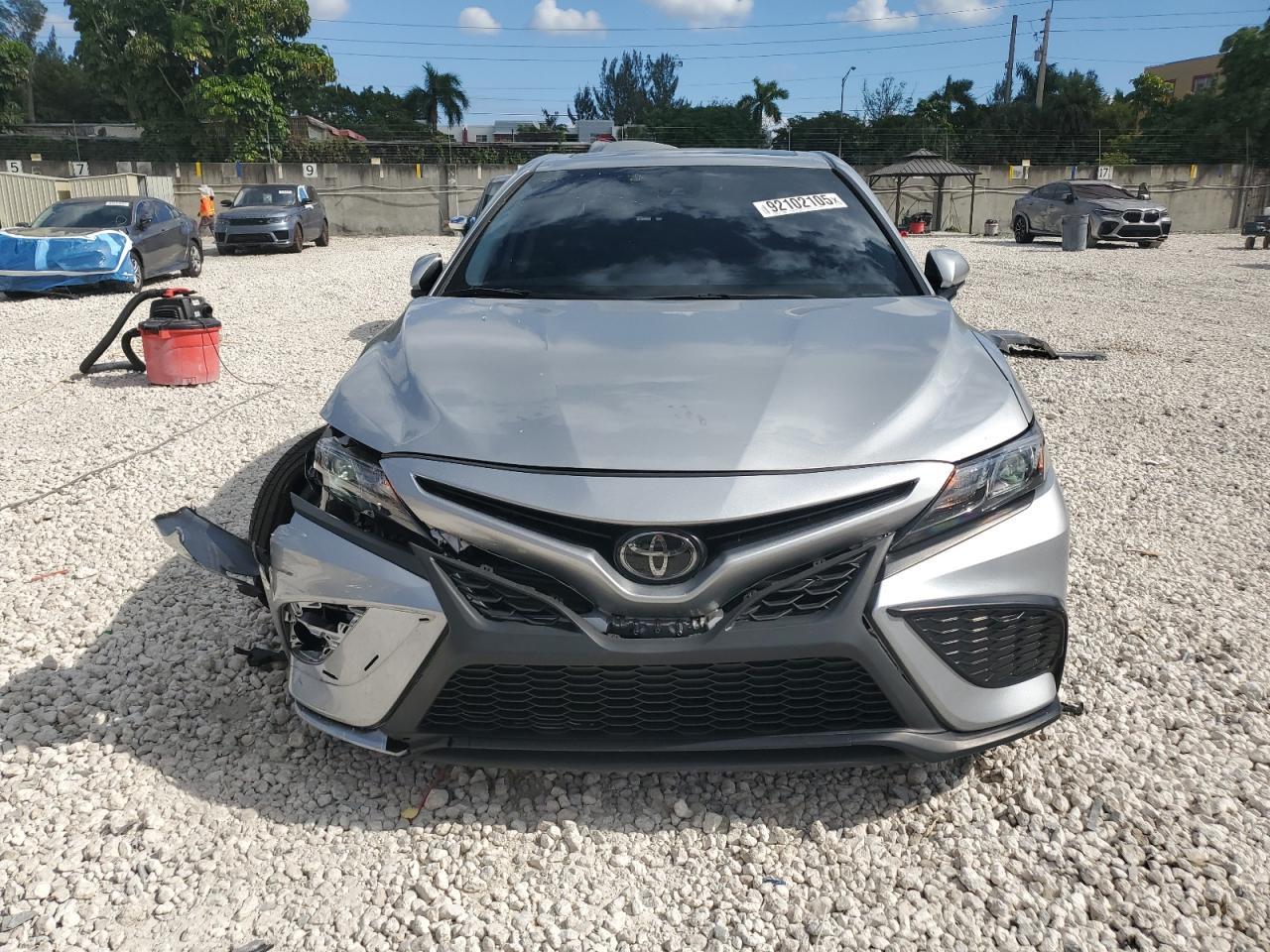 2024 TOYOTA CAMRY