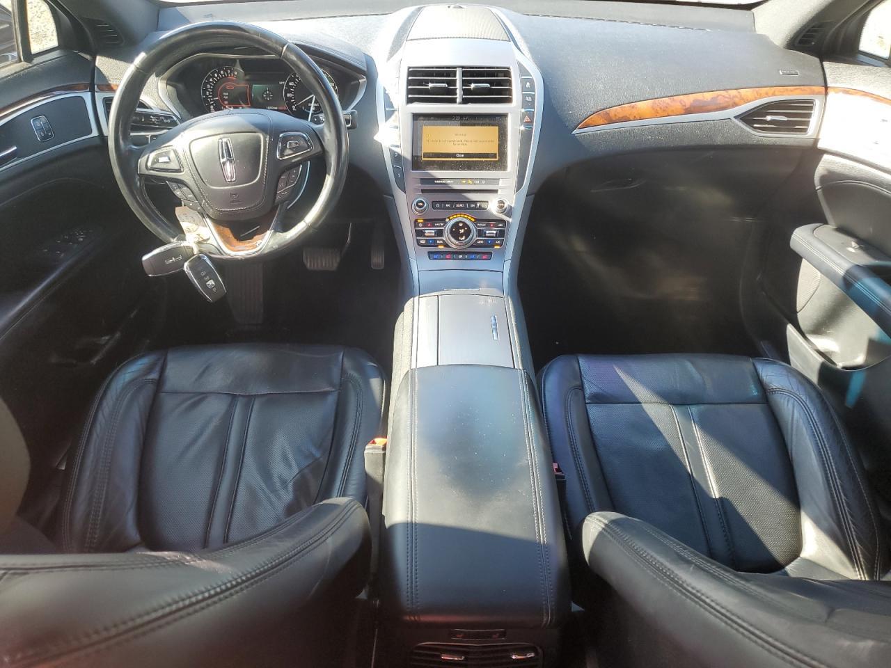 2017 LINCOLN MKZ