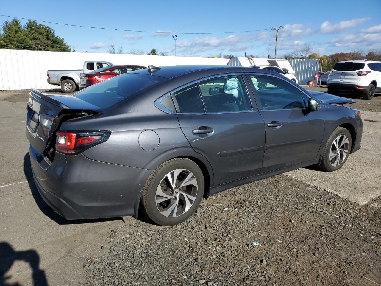 2022 SUBARU Legacy