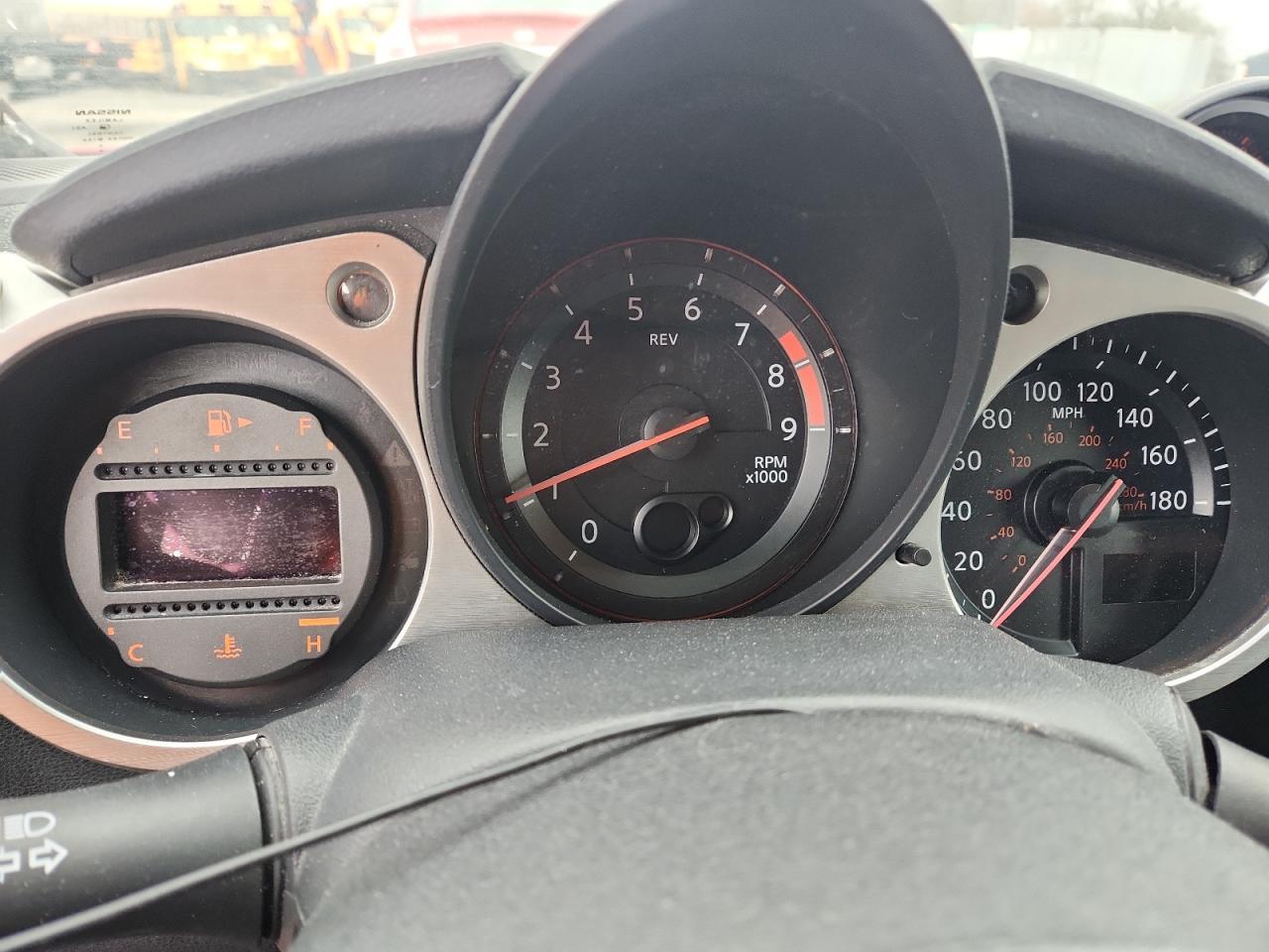2016 NISSAN 370Z