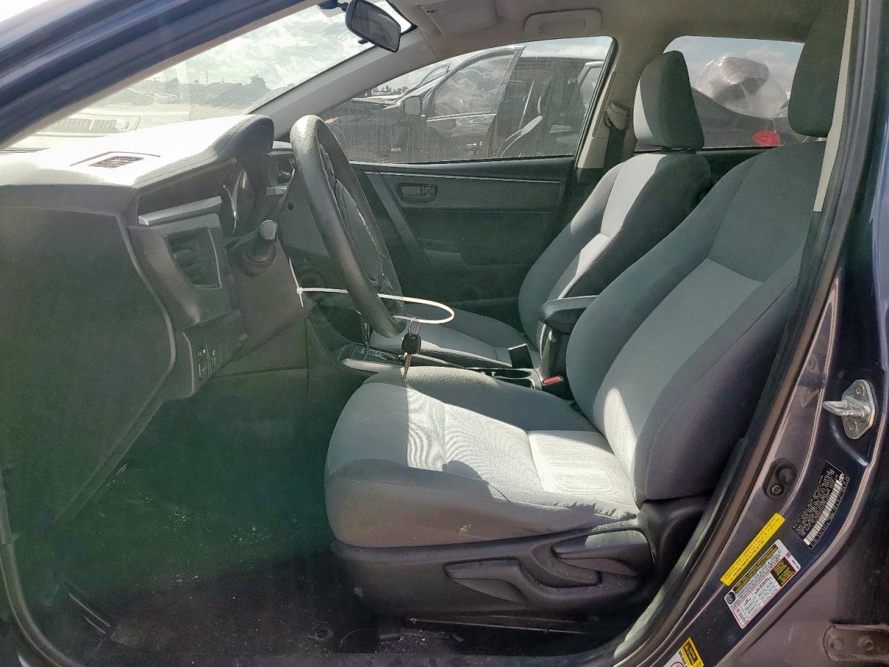 2015 TOYOTA COROLLA