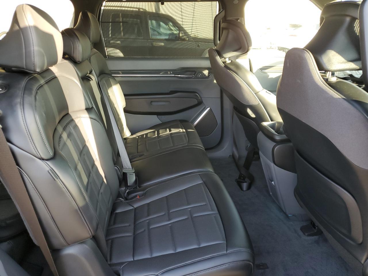 2026 KIA EV9