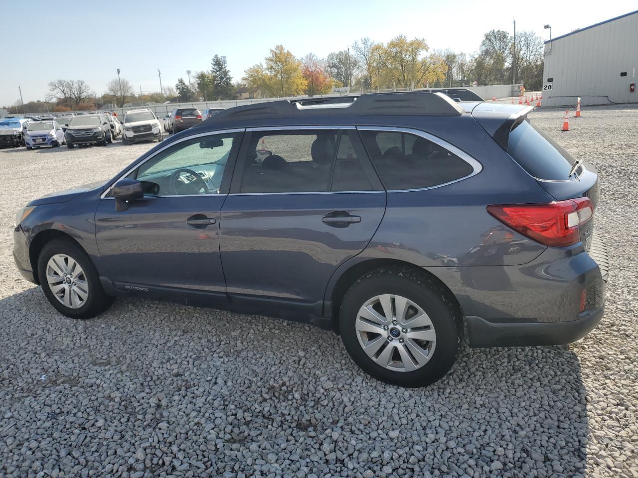 2015 SUBARU Outback