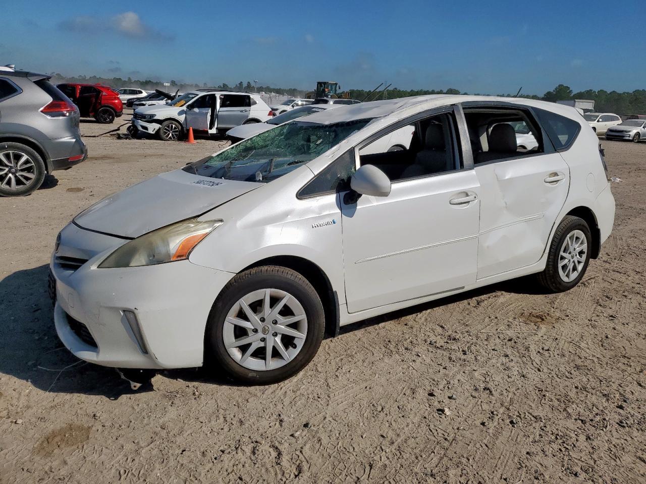 2013 TOYOTA PRIUS V