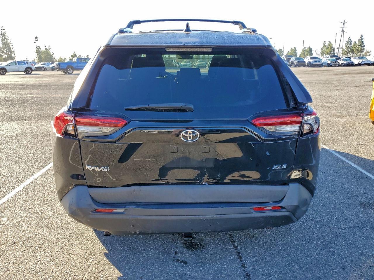 2020 TOYOTA RAV4