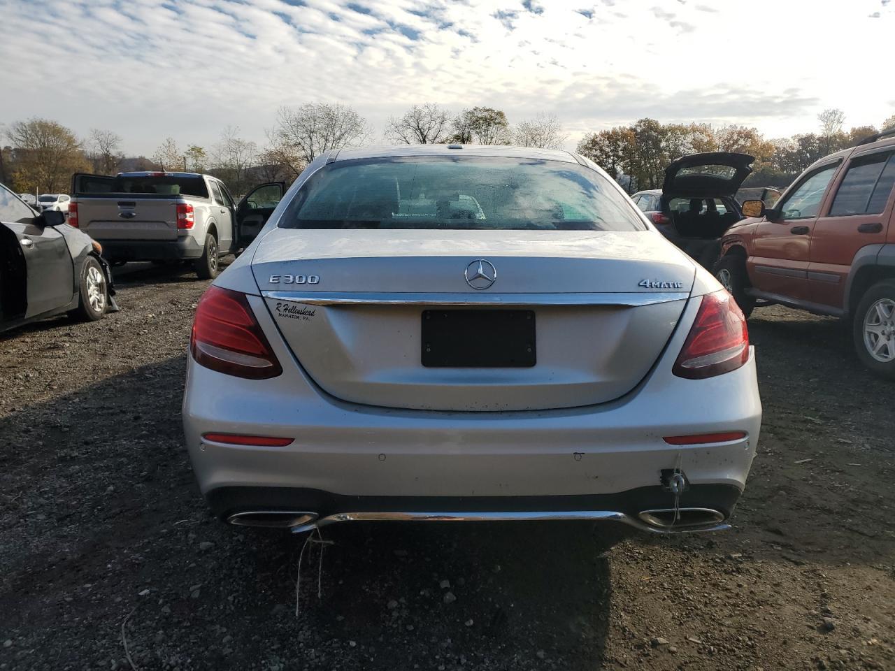2017 MERCEDES-BENZ E-Class