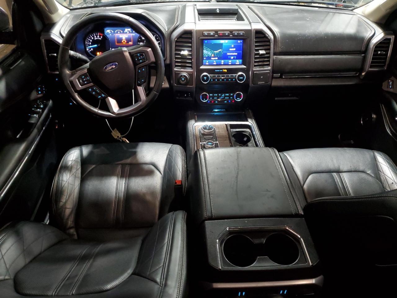 2021 FORD Expedition