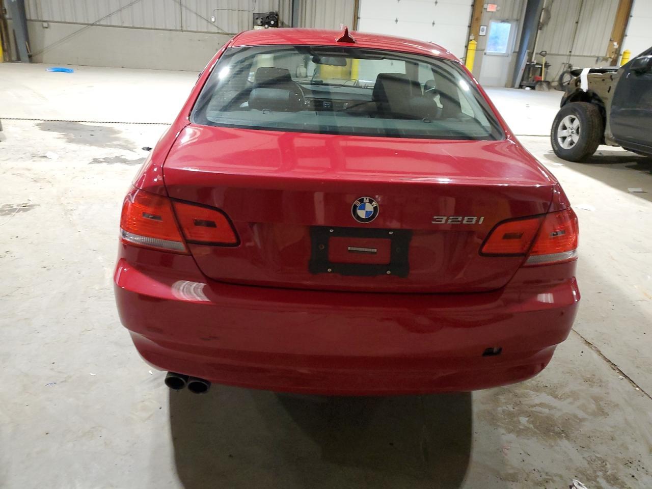 2010 BMW 3 SERIES
